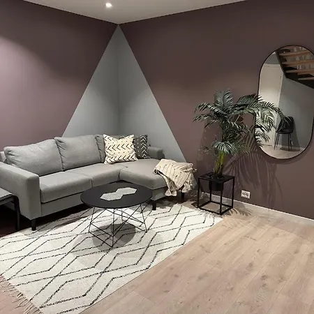 Hébergement de vacances Modern And Cozy In